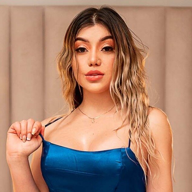 Isabellawhiite (@isabellawhiite), OnlyFans creator