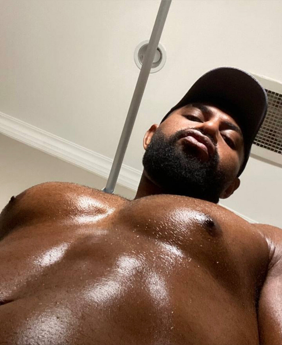 Islander93 (@islander93), OnlyFans creator