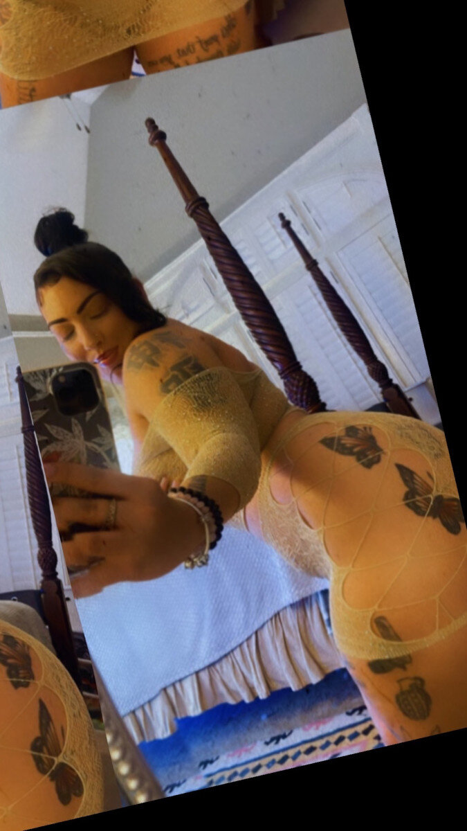 Italianprinccess (@italianprinccess), OnlyFans creator