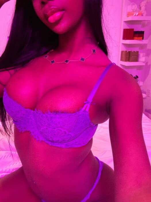 Itsbarbievip (@itsbarbievip), OnlyFans creator