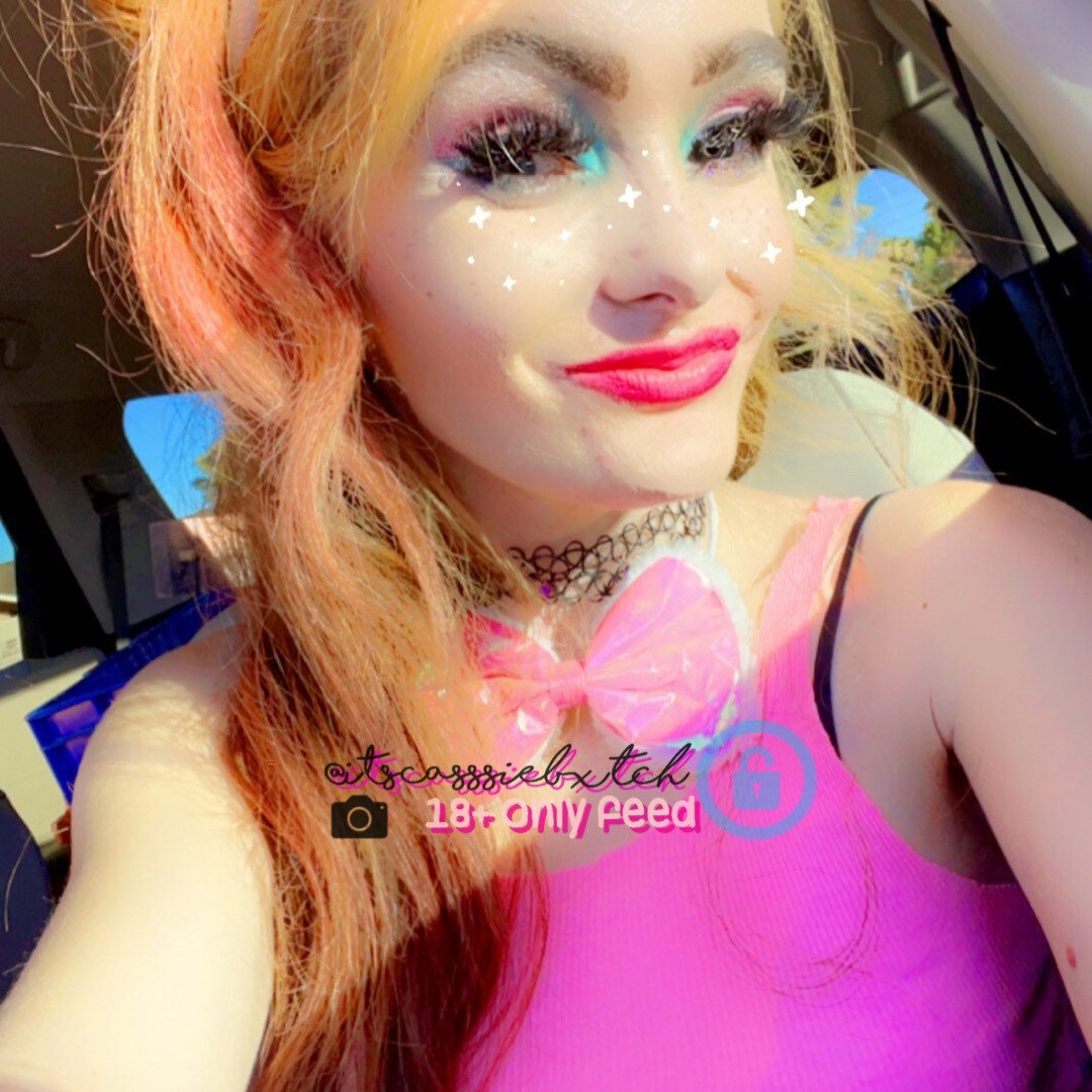 Itscasssiebxtch (@itscasssiebxtch), OnlyFans creator