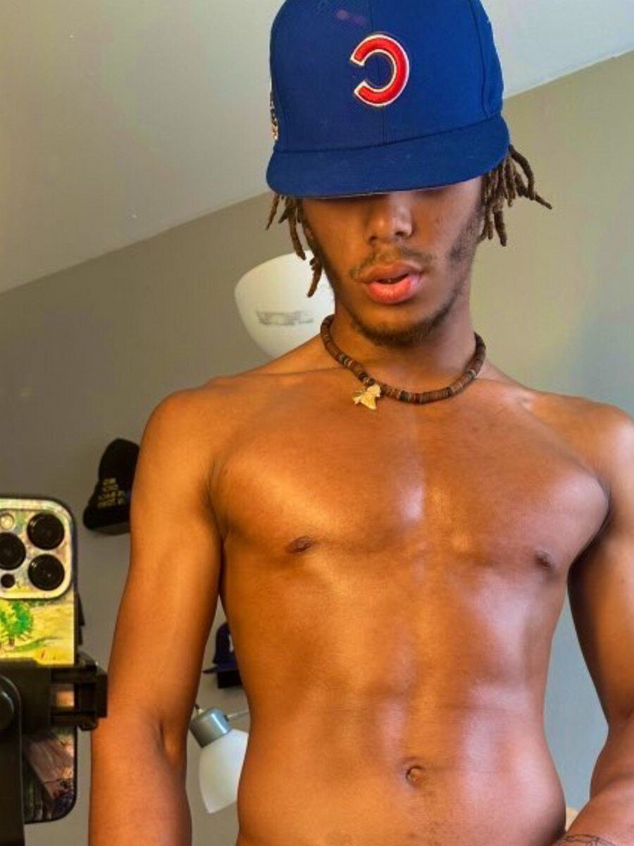 Itscheek0 (@itscheek0), OnlyFans creator