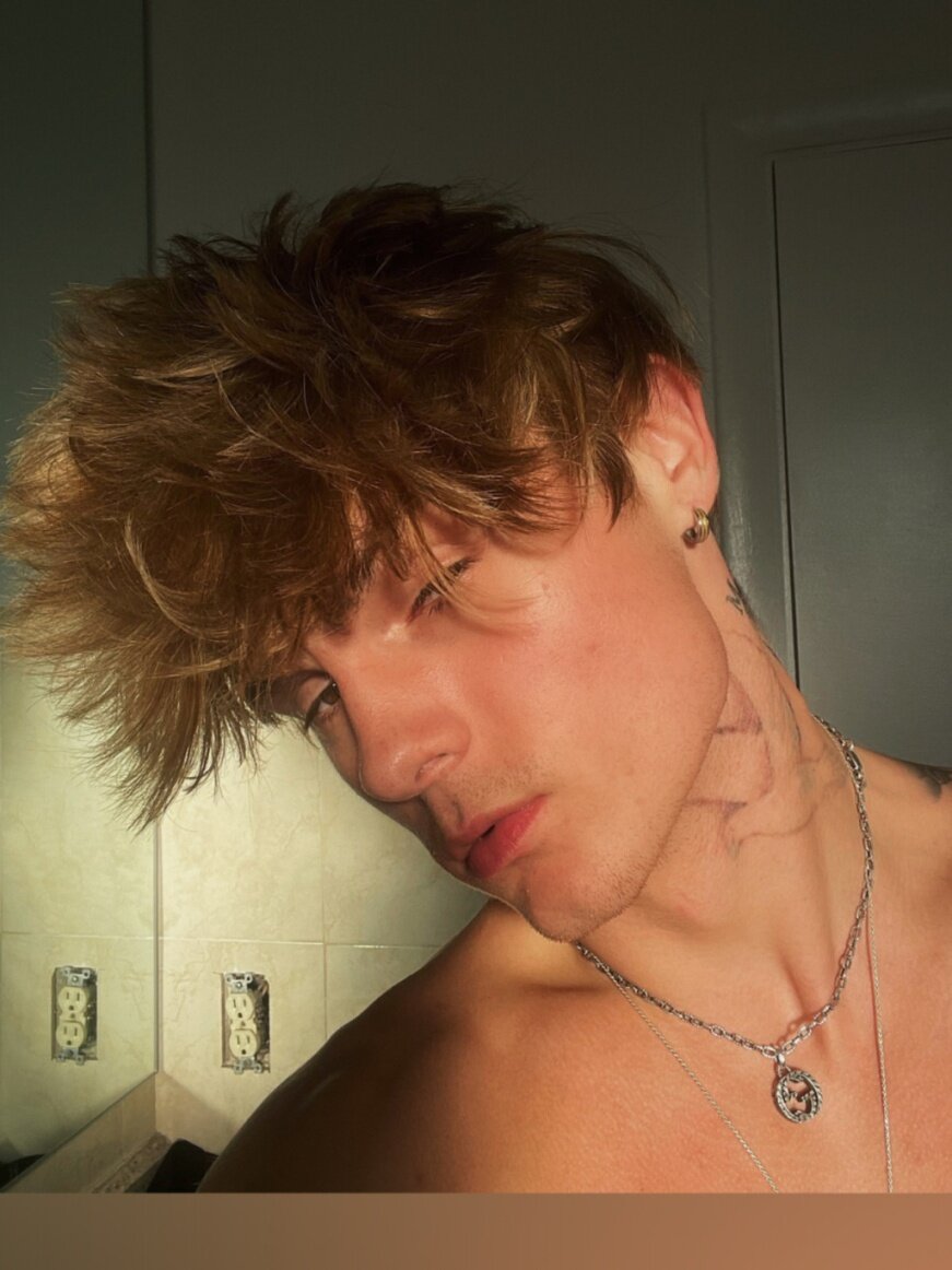 Itscodyandrew (@itscodyandrew), OnlyFans creator