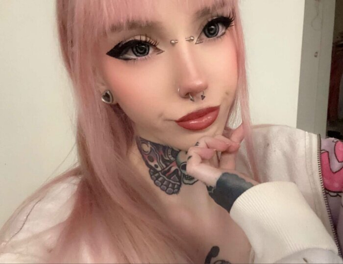 Itscutiepiesade (@itscutiepiesade), OnlyFans creator