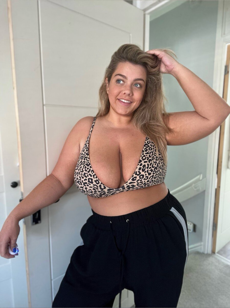 Itsimogengrace (@itsimogengrace), OnlyFans creator