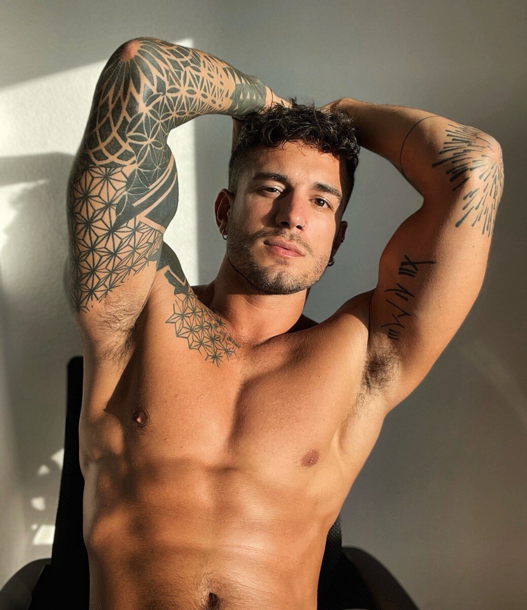 Itsinkedalex (@itsinkedalex), OnlyFans creator