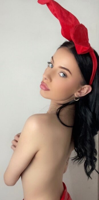Itsleahmariehughes (@itsleahmariehughes), OnlyFans creator