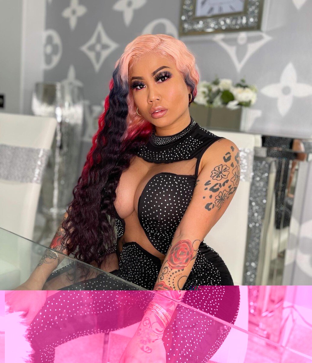 Itslovelymimi27 (@itslovelymimi27), OnlyFans creator