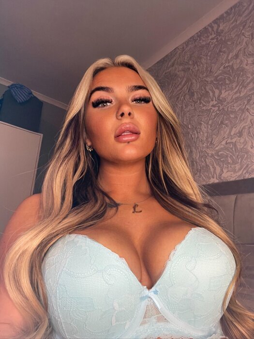 Itslucygrace (@itslucygrace), OnlyFans creator