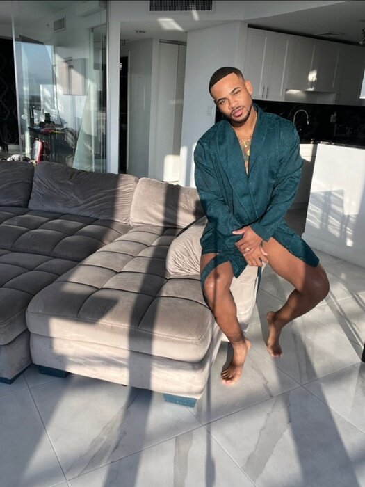 Itsofficiallyty (@itsofficiallyty), OnlyFans creator