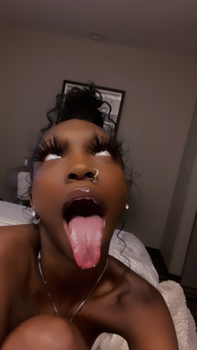 Itssminnyy (@itssminnyy), OnlyFans creator