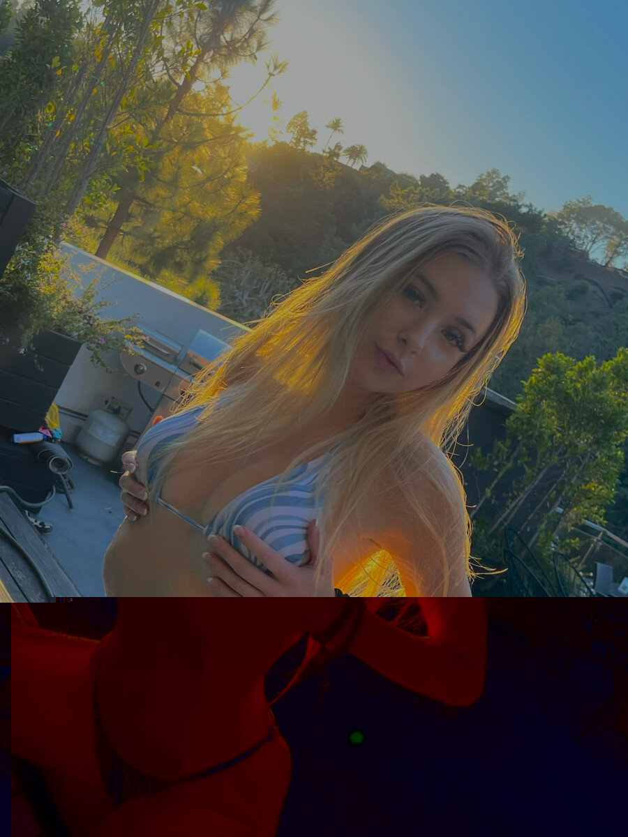 Tiffany (@itstiffanyblu), OnlyFans creator