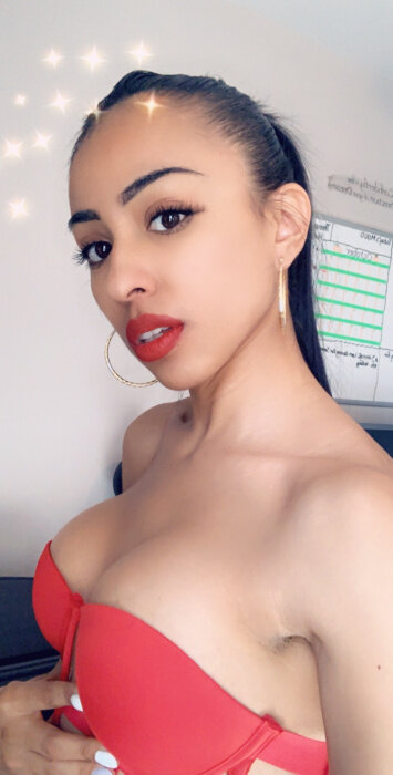 Ivoryrose (@ivory-rose), OnlyFans creator