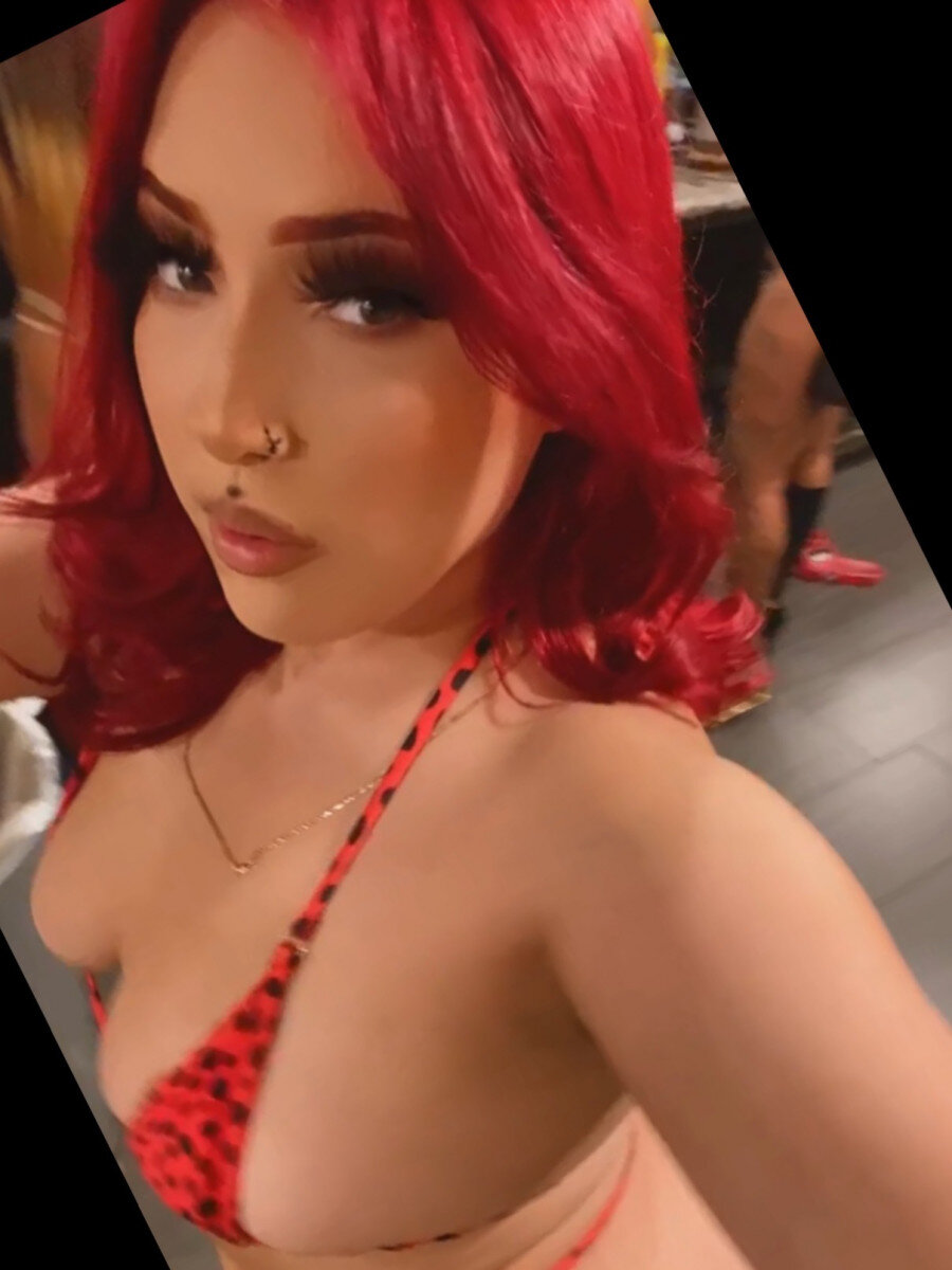 Ivvvvyp (@ivvvvyp), OnlyFans creator