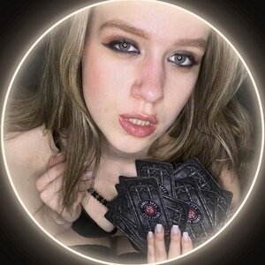 Ivygothgirl (@ivy_goth_girl), OnlyFans creator