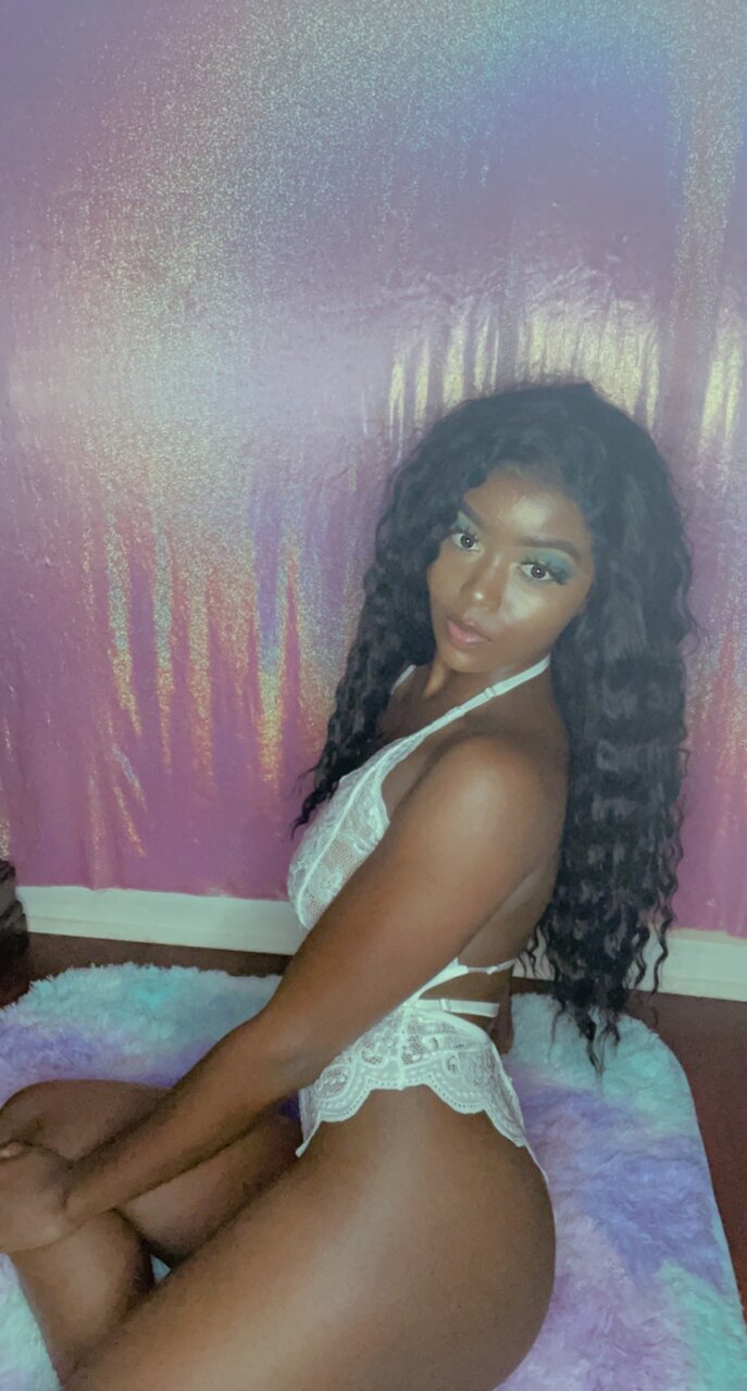 Iwantkandie (@iwantkandie), OnlyFans creator