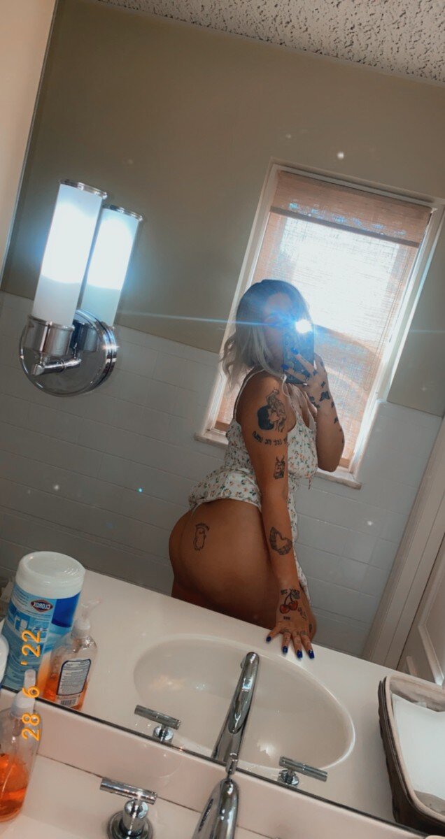 Izabellavidel (@izabella.videl), OnlyFans creator