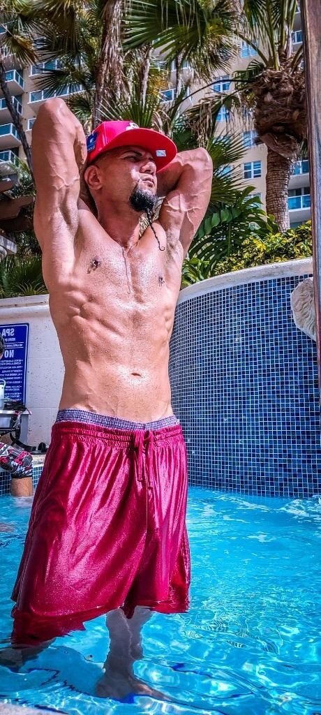 Izzyjamill (@izzyjamill), OnlyFans creator
