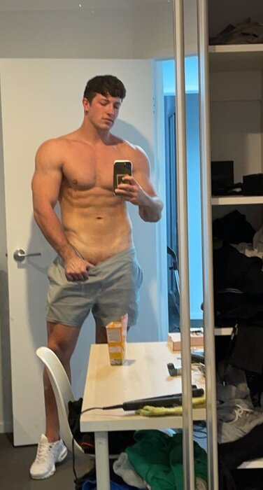 Jackedalpha1 (@jackedalpha1), OnlyFans creator