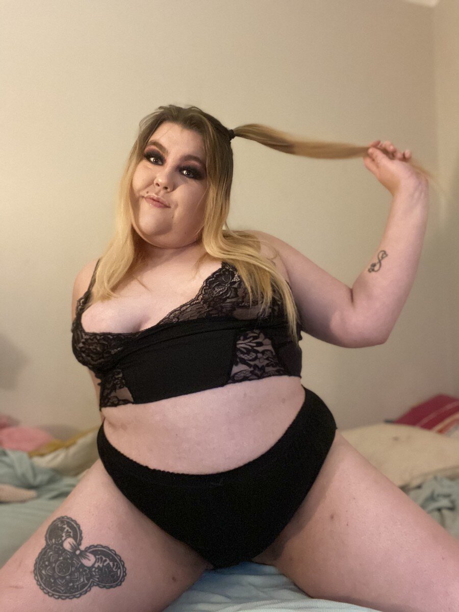 Jadecherryx (@jadecherryx), OnlyFans creator