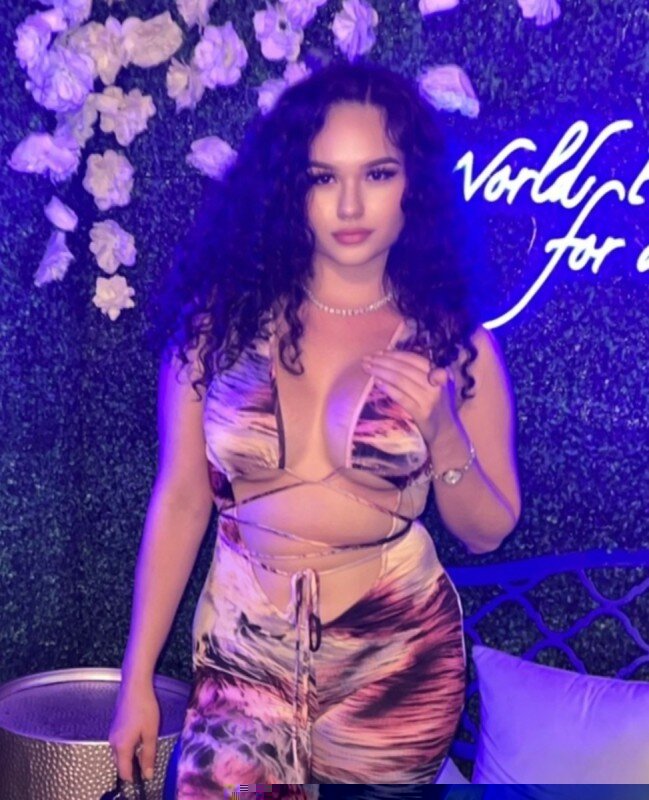 Jadedivinexxx (@jadedivinexxx), OnlyFans creator