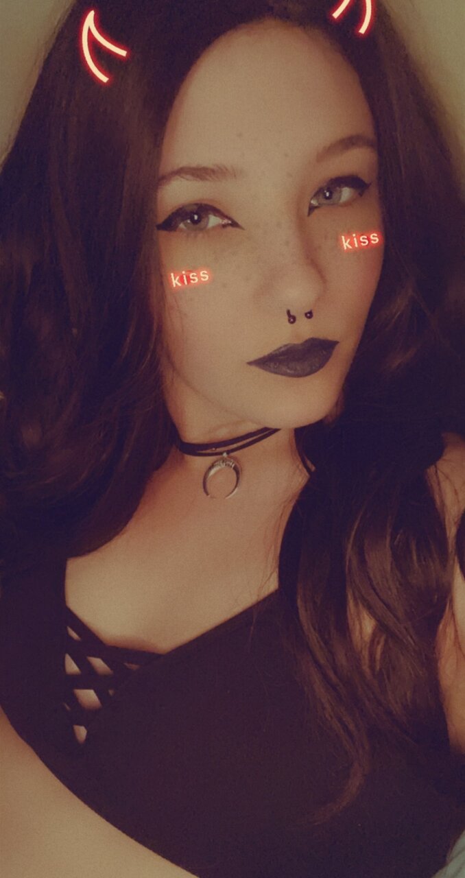 Jadetherebel (@jadetherebel), OnlyFans creator