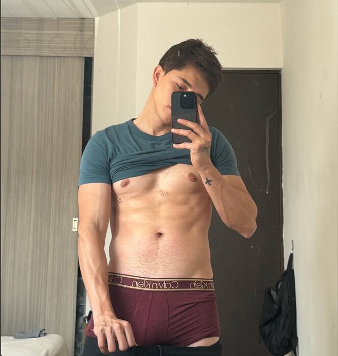 Jaimermz44 (@jaimermz44), OnlyFans creator