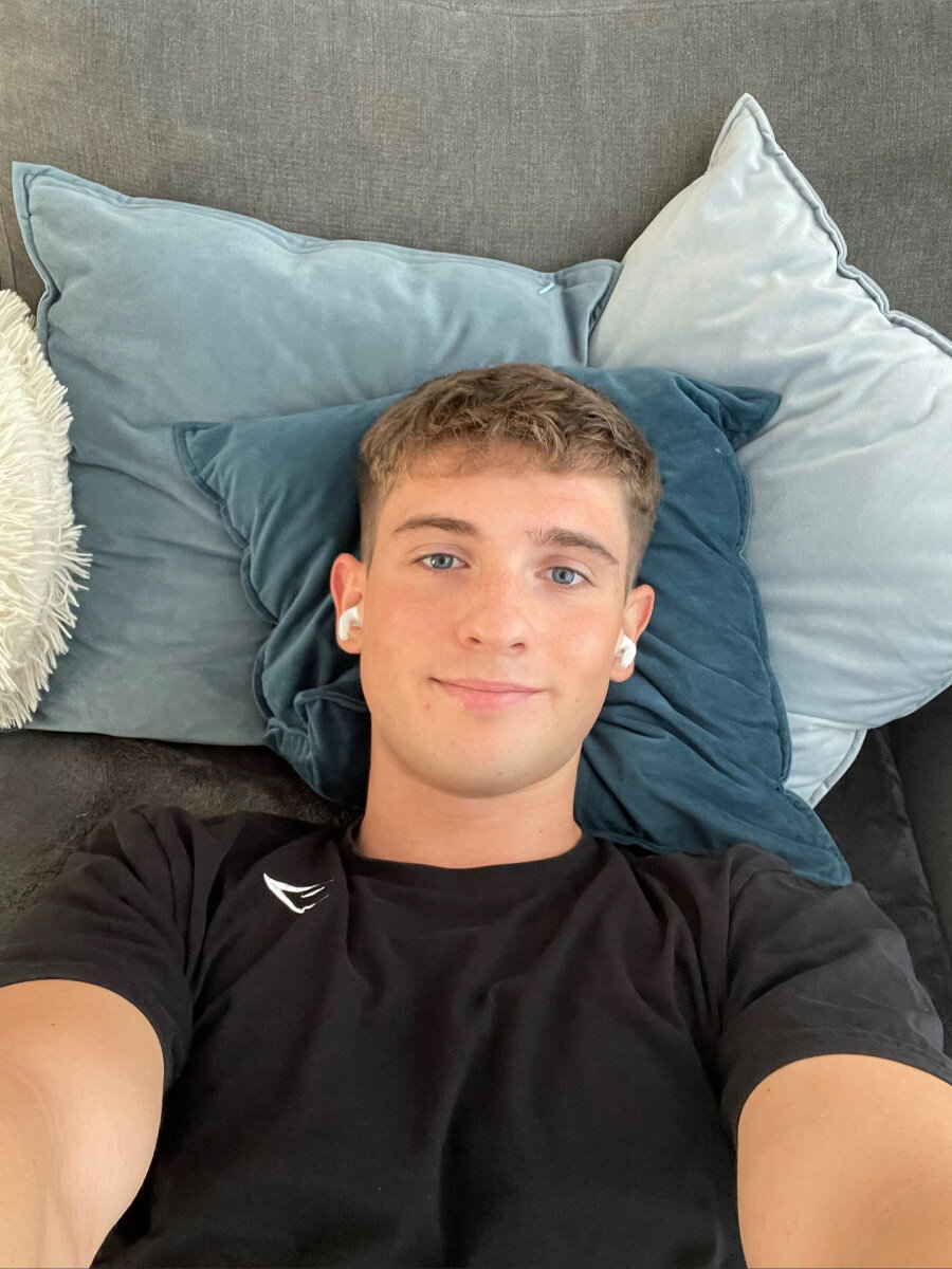 Jamesalvero (@jamesalvero), OnlyFans creator