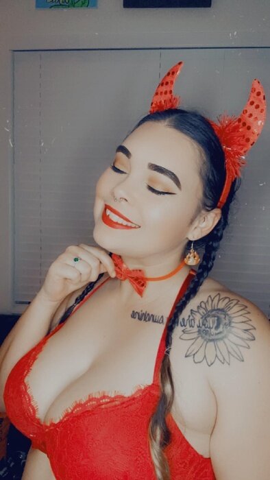 Janetgraylingeriee (@janetgraylingeriee), OnlyFans creator