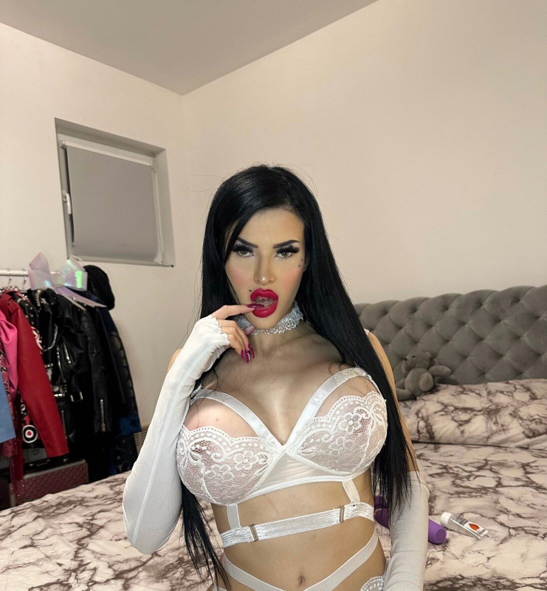 Jasminam (@jasmina_m), OnlyFans creator