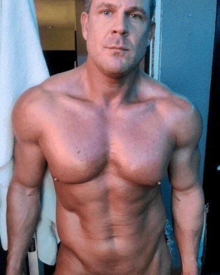 Jasonsarcinelli (@jasonsarcinelli), OnlyFans creator