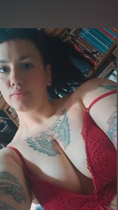 Jaz (@jazpinbigass), OnlyFans creator