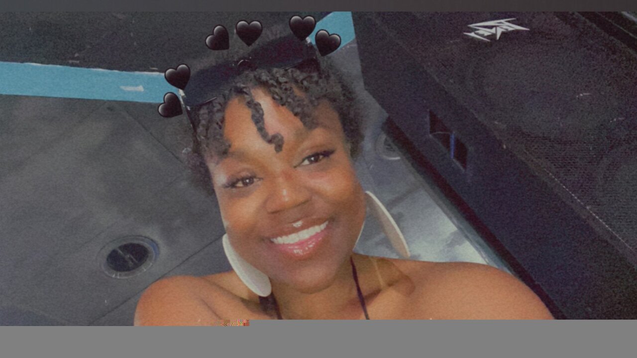 Jazzieboohouse (@jazzieboohouse), OnlyFans creator
