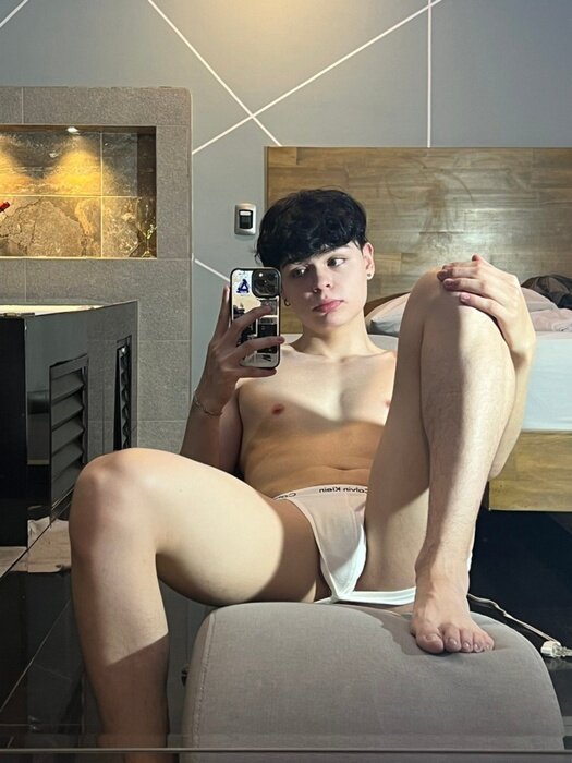 Jean (@jeandmm301), OnlyFans creator