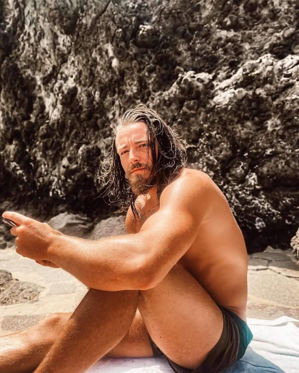 Jehlyxcustom (@jehlyxcustom), OnlyFans creator