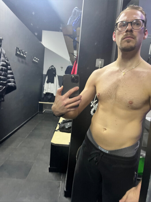 Jekohunkofficial (@jeko_hunk_official), OnlyFans creator