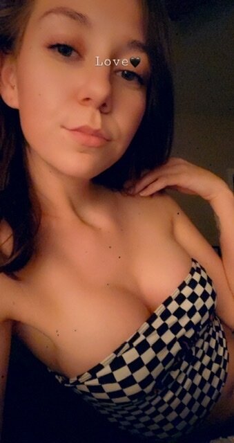 Jennasjourney (@jennasjourney), OnlyFans creator