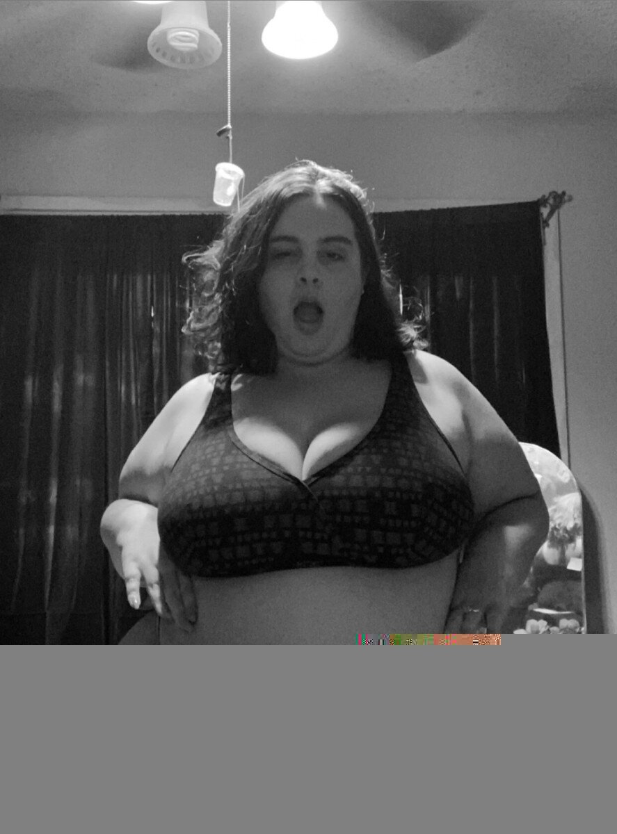 Jenniebooty87 (@jenniebooty87), OnlyFans creator