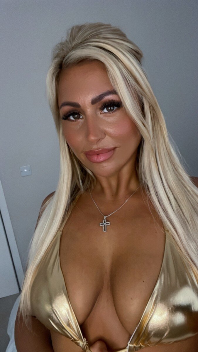 Jenniferxoxo (@jennifer.xoxo), OnlyFans creator