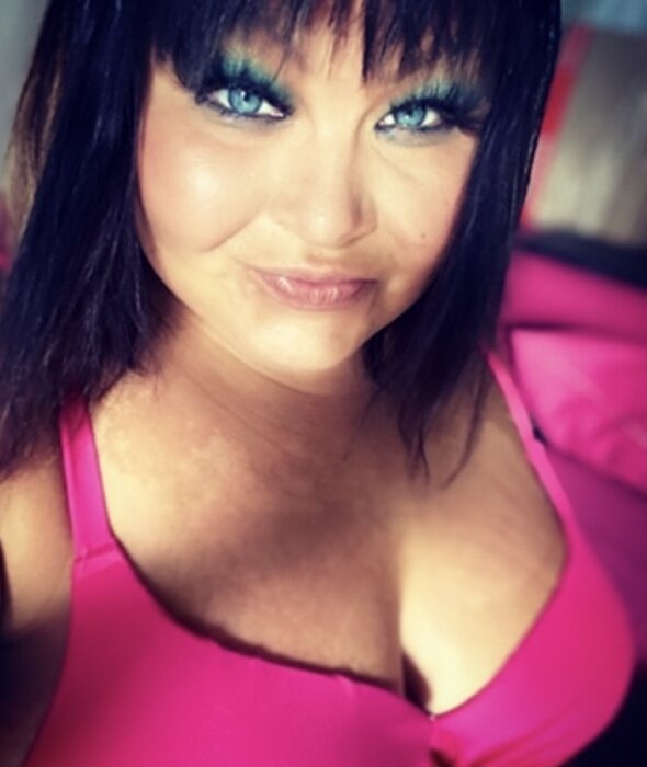 Jennuxa (@jennuxa), OnlyFans creator