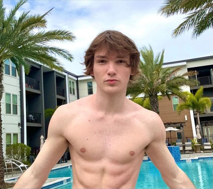 Jeradcarrier1 (@jeradcarrier1), OnlyFans creator