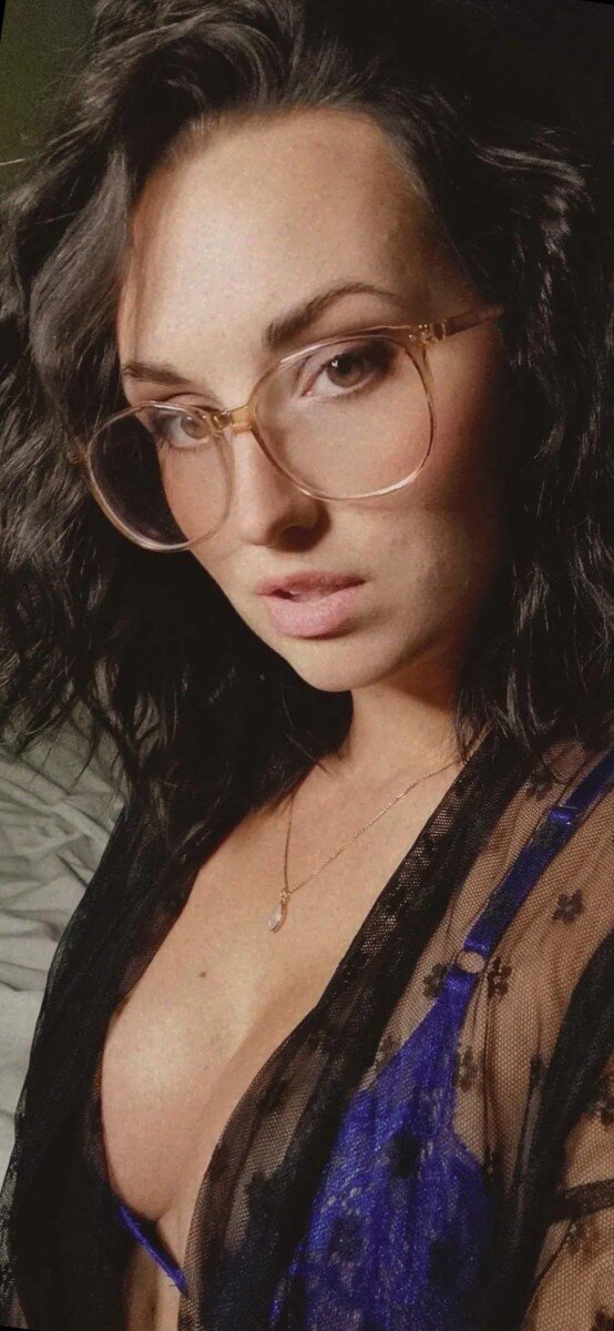 Jess9426 (@jess9426), OnlyFans creator