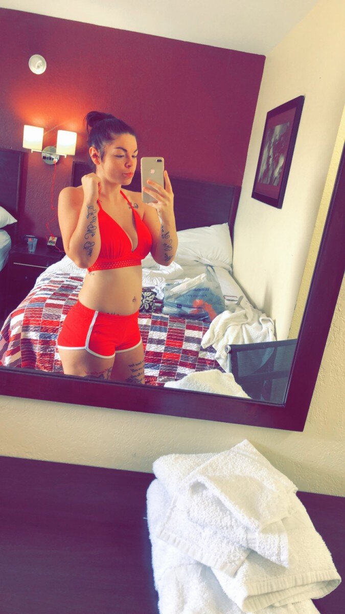 Jesslynette22 (@jesslynette22), OnlyFans creator