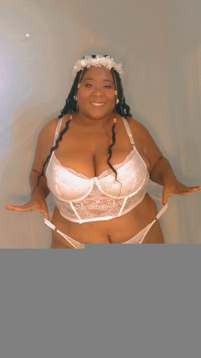 Jessybigtits (@jessybigtits), OnlyFans creator