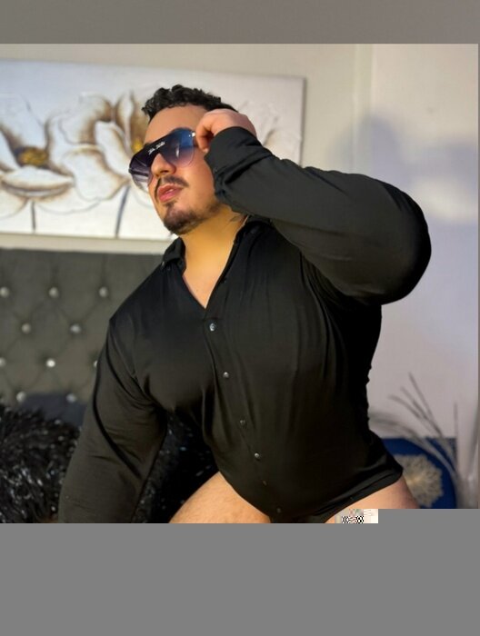 Jhongym (@jhongym), OnlyFans creator