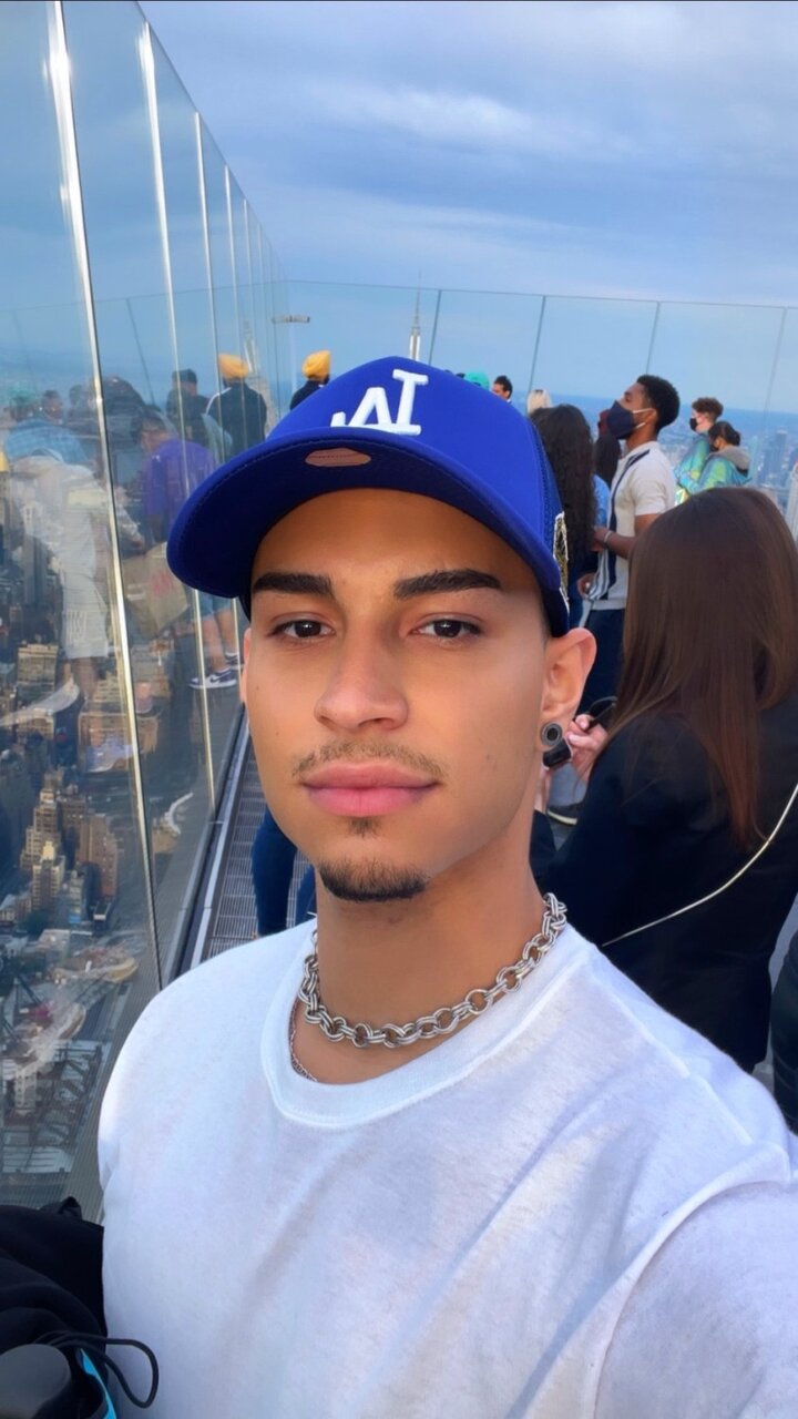 Joesinisterx (@joesinisterx), OnlyFans creator