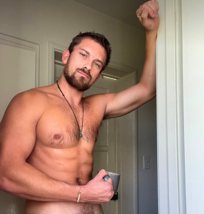 Johnnykracken (@johnnykracken), OnlyFans creator