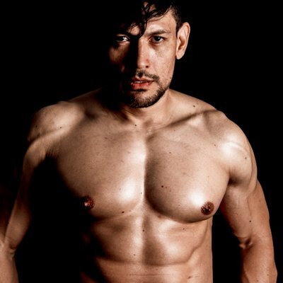 Johnrodriguezt (@johnrodriguez_t), OnlyFans creator