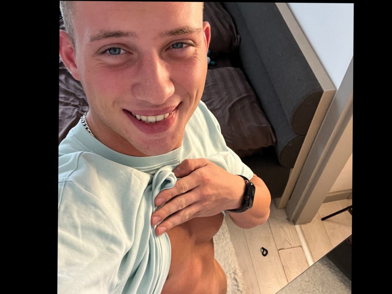 Jonyevans007free (@jony_evans007_free), OnlyFans creator