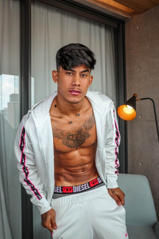 Jorgiinhoofc (@jorgiinhoofc), OnlyFans creator